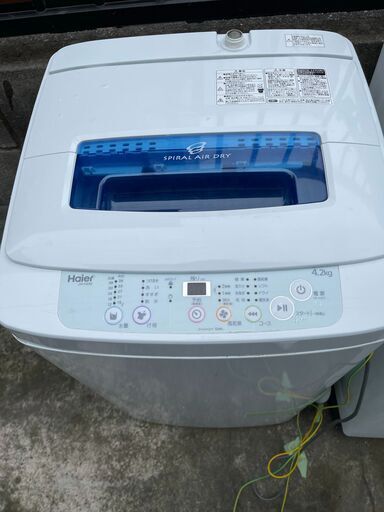 ■都内近郊無料で配送、設置いたします2■2017年製　風乾燥付洗濯機　ハイアール　JW-K42M　4.2キロ■HR02