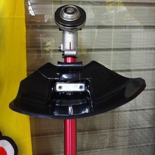 ゼノア 草刈り機 BCZ275G　中古品  (ハンドル欠品) ゼノア 草刈り機 BCZ275G 中古品 (ハンドル欠品)