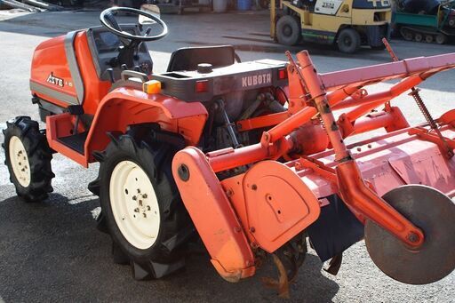 SOLD OUT】クボタ トラクター B72 16.5馬力 パワステ 自動水平 倍速