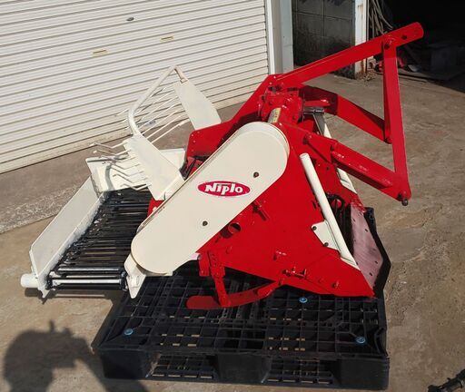 鹿児島発 ニプロ松山 トラクター用 掘取機 BL－65SFDG