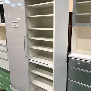 【愛品館八千代店】カリモク　スライド扉食器棚