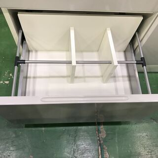 【愛品館八千代店】カリモク　スライド扉食器棚