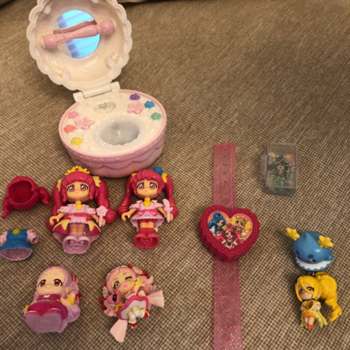 プリキュア スイーツパクトマスコットブレスレット コーンチョコ 経堂のおもちゃ 知育玩具 の中古あげます 譲ります ジモティーで不用品の処分