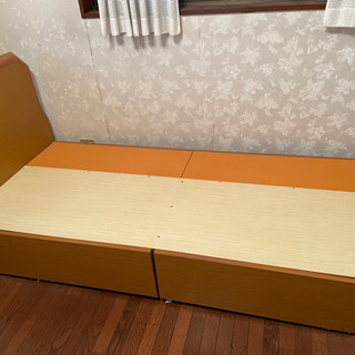 シングルベッド木製フレーム