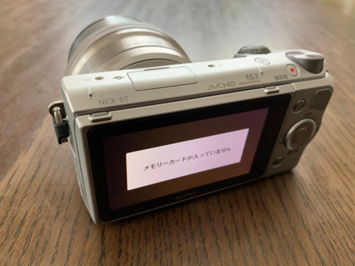 【値下げしました】(受渡決定)SONY デジタル一眼カメラ NEX-5T 極美品