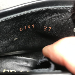 PRADA プラダ チャッカブーツ 24cm ブラック 靴