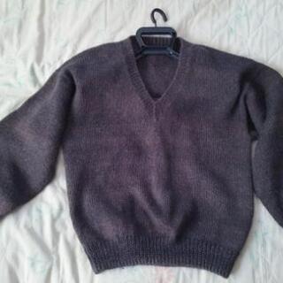 (お譲りできました)手編み　　セーター　美品