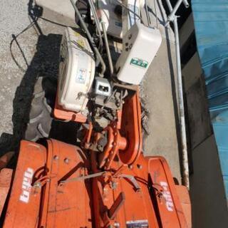 クボタ耕運機、畝盛り機、