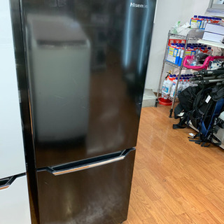 Hisense小ぶりな2ドア冷蔵庫です！