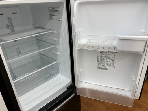Hisense小ぶりな2ドア冷蔵庫です！