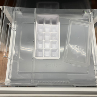 Hisense小ぶりな2ドア冷蔵庫です！