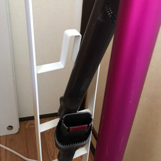 【美品】Dyson スティッククリーナーSV07 スタンドセット