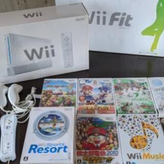 【値下げしました！】任天堂 Wii , Wii Fit , ソフト