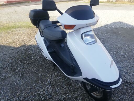 ホンダのスペイシー125　乗りやすさ抜群で綺麗な車体です。エンジンも絶好調。