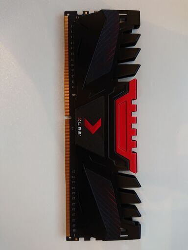 PNY デスクトップPC用メモリ PC4-25600（DDR4 3200MHz）8GB×4枚（合計32GB） MD16GK2D4320016AXR