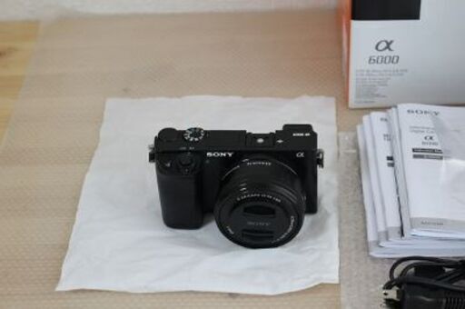 ☆展示品☆SONY α6000 ILCE-6000Y ブラック ダブルズームレンズキット