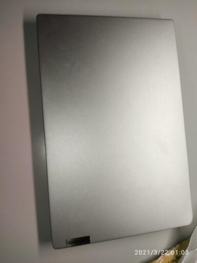 Lenovo IdeaPad Slim 550 プラチナ