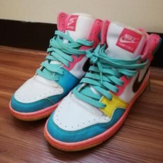 NIKE WMNS court force high Easte...