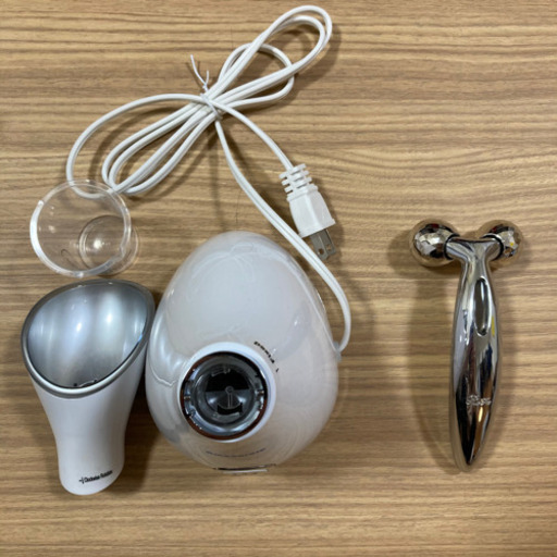 リファフェイスローラー／スチーム美顔器