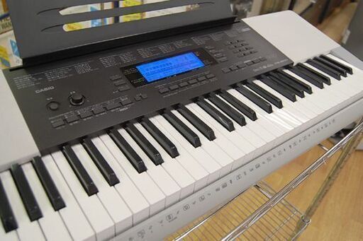 CASIO 電子ピアノ CTK-4200 61鍵盤 ホワイト系 カシオ キーボード 鍵盤