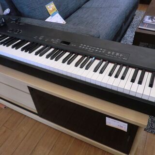 【ネット決済・配送可】【中古品】YAMAHA　電子ピアノ・ステー...