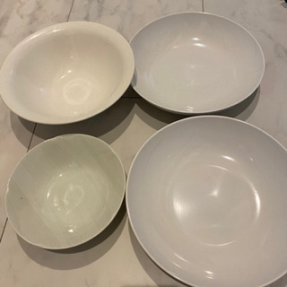 🟢白い大きめの食器４枚セット
