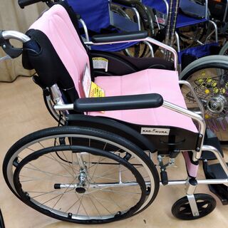 【管理番号0049】軽量・折り畳み・自走式車椅子/カドクラ・チャップス