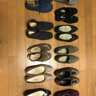 【ネット決済】23.5センチの靴