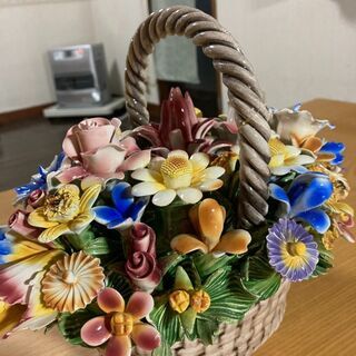 【ネット決済】イタリア製カラフルな花の置物をお譲りします！