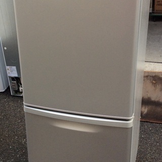 【RKGRE-604】特価！Panasonic/138L 2ドア冷凍冷蔵庫/NR-B14AW-S/中古品/2017年製/当社より近隣無料配達！ RKGRE-604】特価！Panasonic/138L 2ドア冷凍冷蔵庫/NR-B14AW-S/中古品