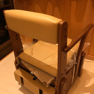完全未使用！家具調ポータブルトイレ