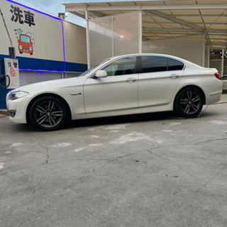 初年度h23 Bmw523i 走行117 000km 700 000円 M Fu 大阪の5シリーズの中古車 ジモティー