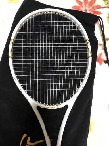 ウィルソンビーナスウィリアムズ使用ラケット - テニス 