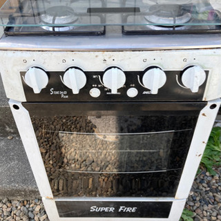 ガスコンロ　ガスオーブン　オーブン　一体型　四口コンロ　キッチン機器