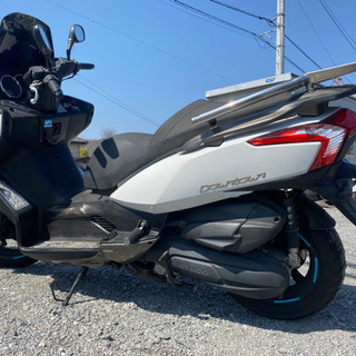 バイク KYMCO ダウンタウン125i 車格大きい125！かっこいい！ 走行 