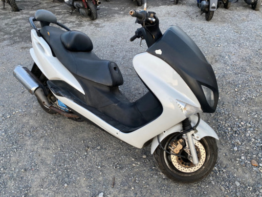 ★支払い総額3.5万円★関東圏内即日配送可能！ヤマハ マジェスティ125 社外マフラー！社外ハンドルポスト！車格大きい125cc！カスタムベースに！ ☆支払い総額3.5万円☆関東圏内即日配送可能！ヤマハ マジェスティ125