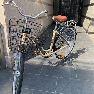【ネット決済】【美品】ベージュ自転車（26インチ）