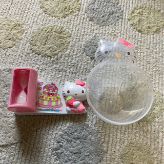【ネット決済】キティちゃん　砂時計と計量カップ