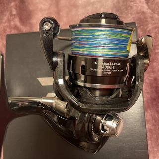 超美品です。ダイワ 16キャタリナ4000h 社外ハンドルノブ付き PEライン付き 超美品です。ダイワ 16キャタリナ4000h 社外ハンドルノブ付き PEライン付き