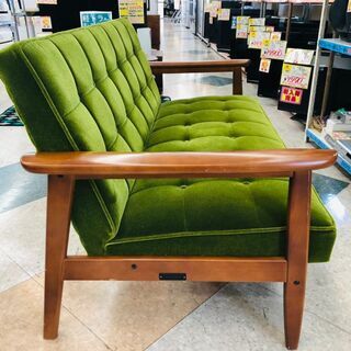 🪑カリモク60 　定価￥78.650　 2シーターソファ モケットグリーン🪑