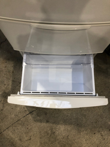 AQUA 2014年製　冷蔵庫272L 3ドア