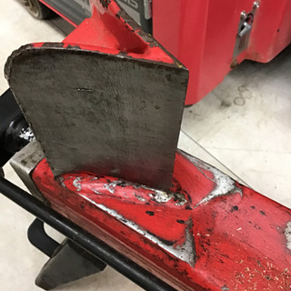 ナカトミ　薪割り機