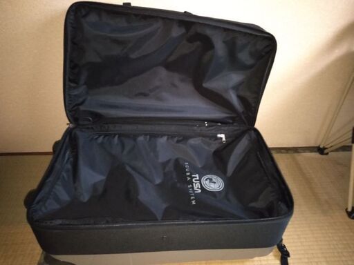 TUSA RB-7ローラーバッグ TUSA ダイビングバッグ グレー 未使用 TUSA☆ローラバックRB-7