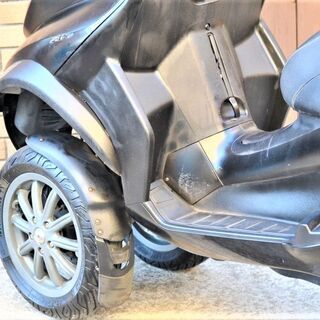 ピアジオ MP3 250RL (側車付軽二輪）トライクで普通免許AT限定でも