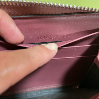 GUCCI花柄長財布