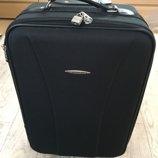 【無料】ダンロップのスーツケース