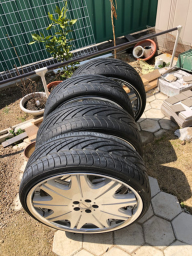 225/30R20ホイールセット