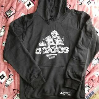 adidasパーカー