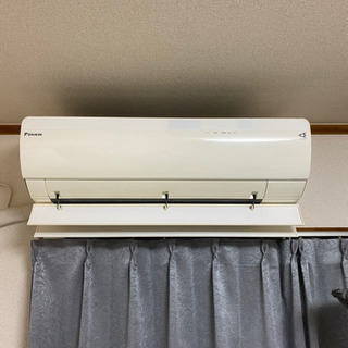 エアコン2基    DAIKIN･HITACHI