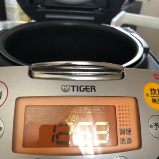 無料　タイガー炊飯器　5.5合だき
